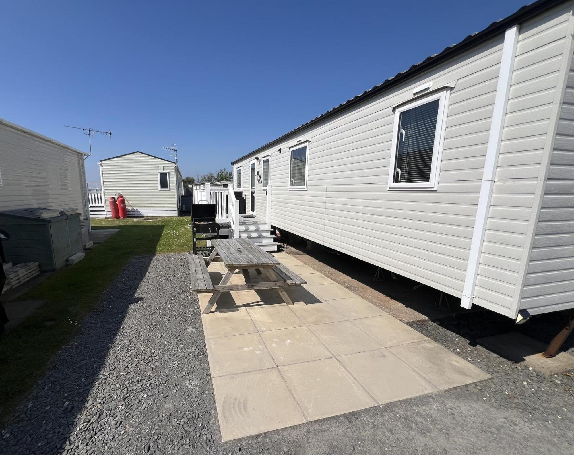 3 Bedroom Modern Caravan Sleeps Up To 8 Millom Bagian luar foto